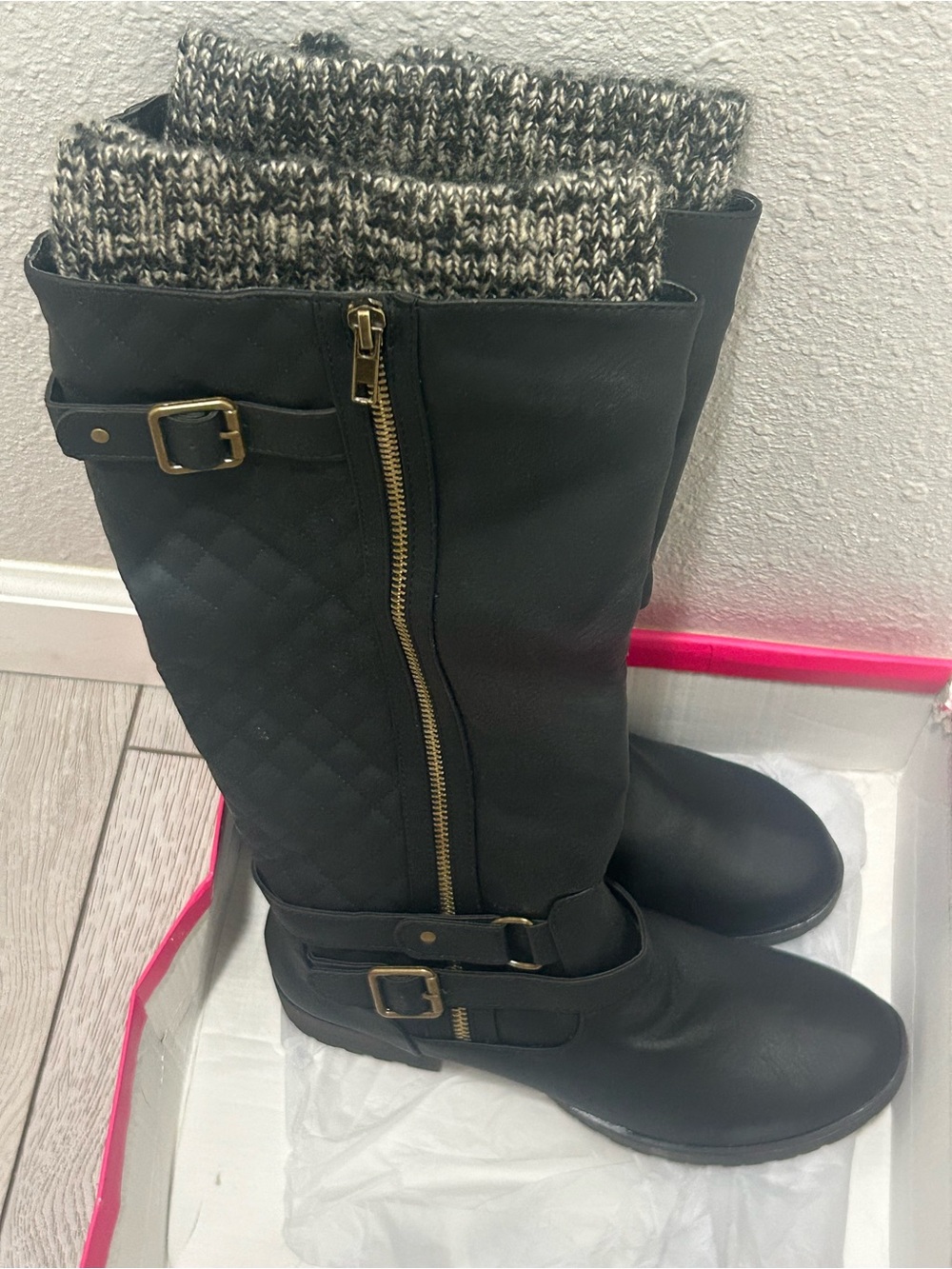 ShoeDazzle Women’s Finley Black Leather Mid-Calf Buckle Zip Boots US 9